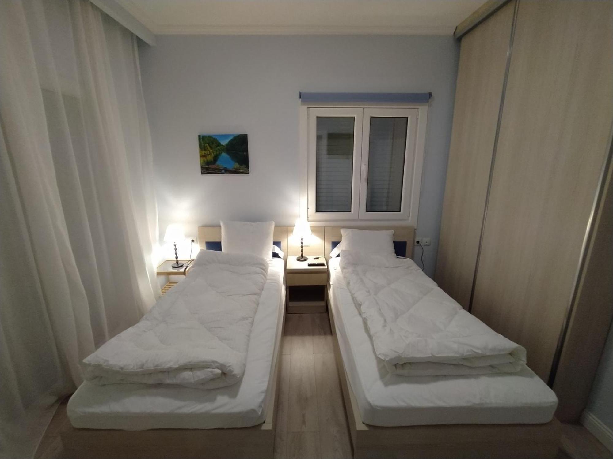 Marena B&B Pogradec Extérieur photo